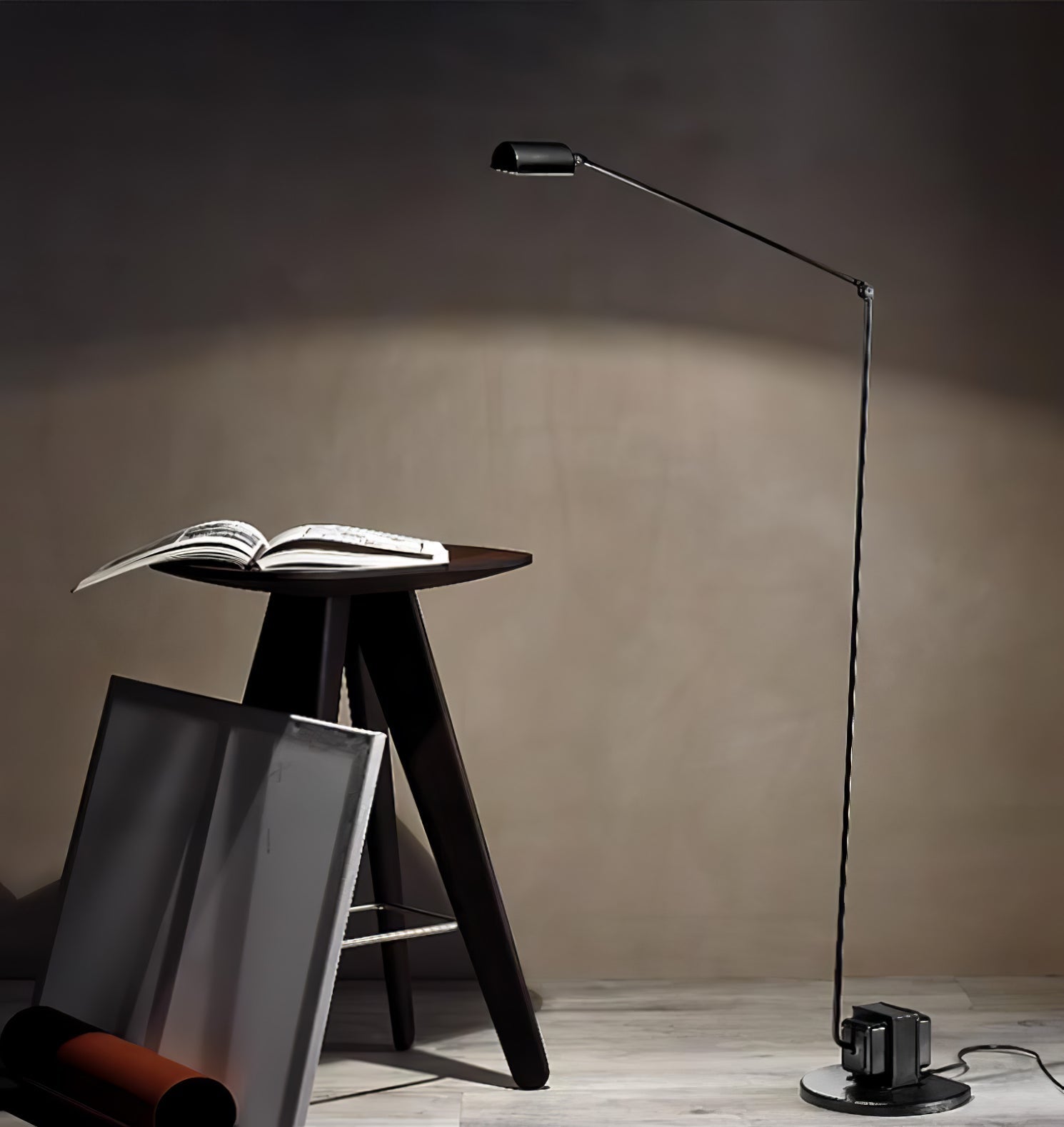 Dynamo Floor Lamp - Blowlighting