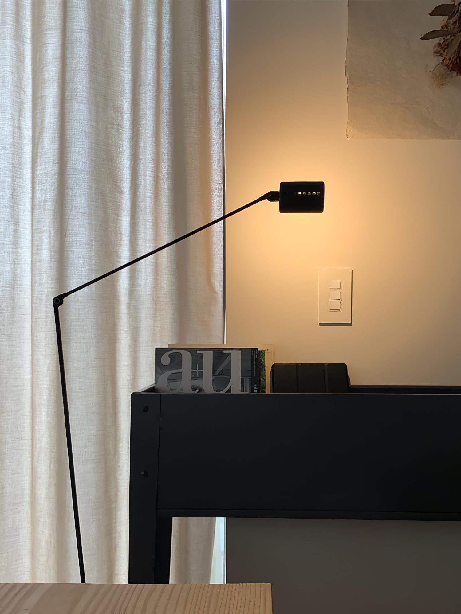 Dynamo Floor Lamp - Blowlighting