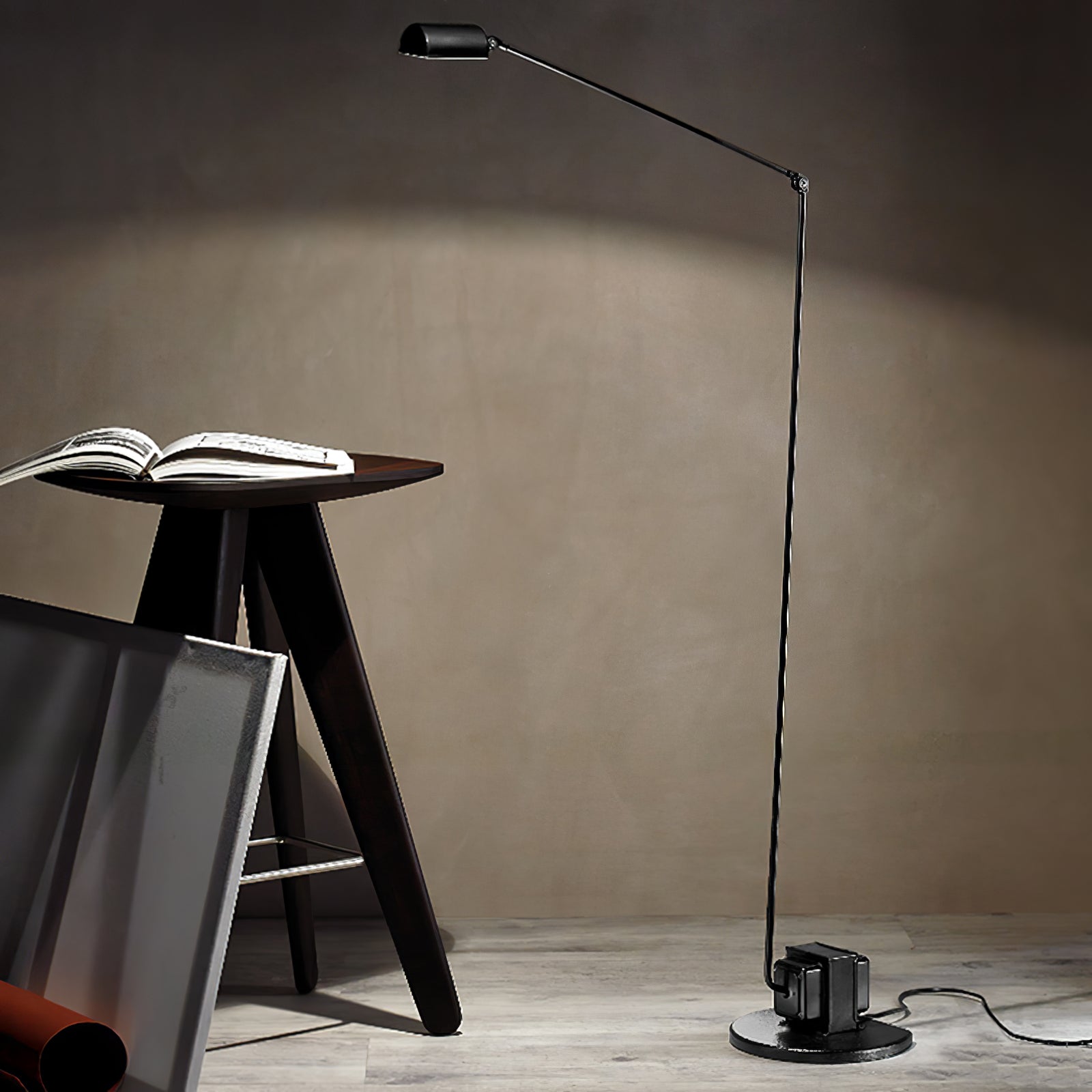 Dynamo Floor Lamp - Blowlighting