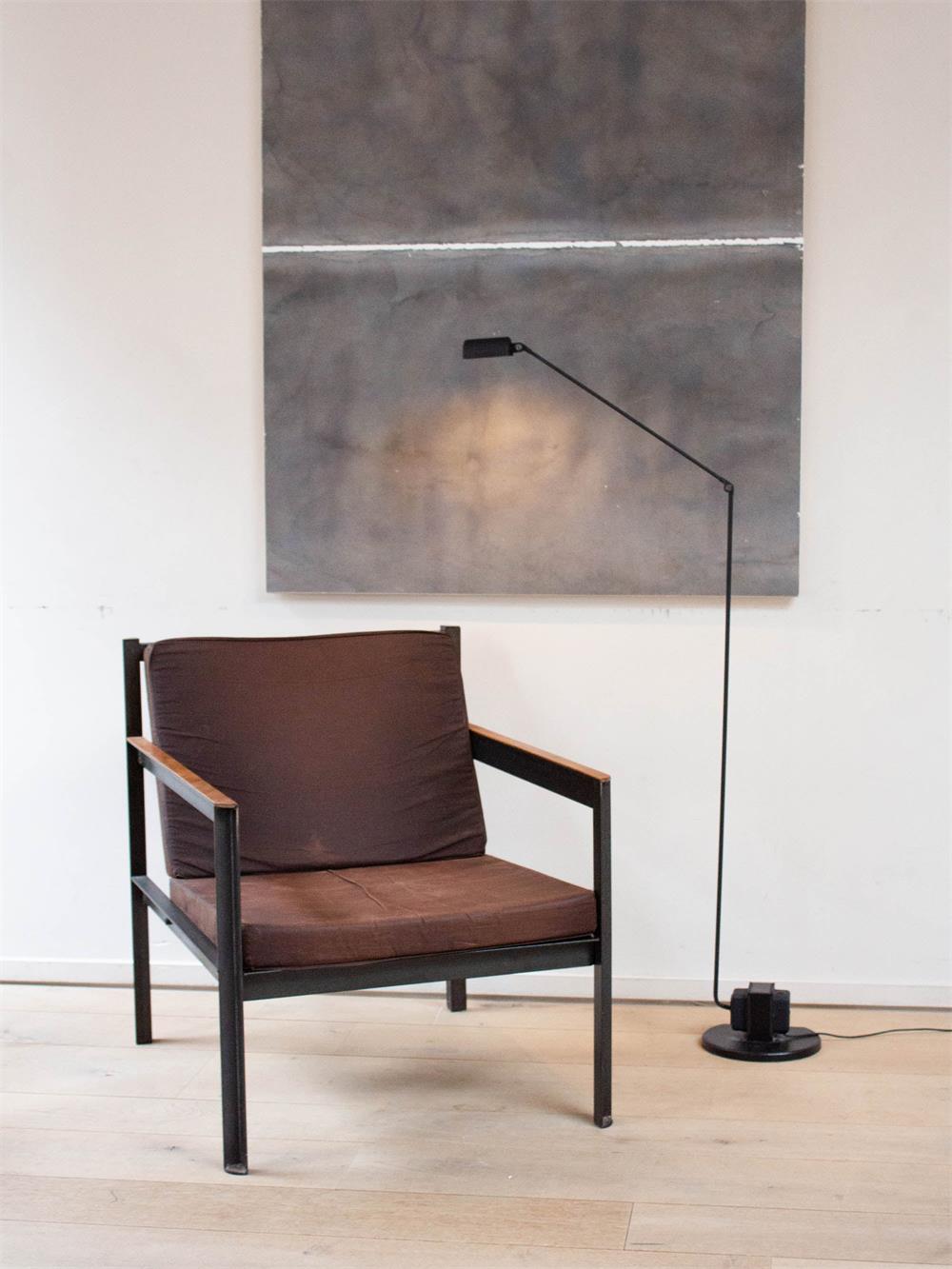 Dynamo Floor Lamp - Blowlighting