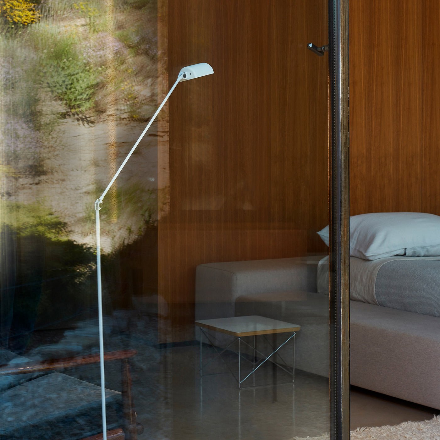 Dynamo Floor Lamp - Blowlighting