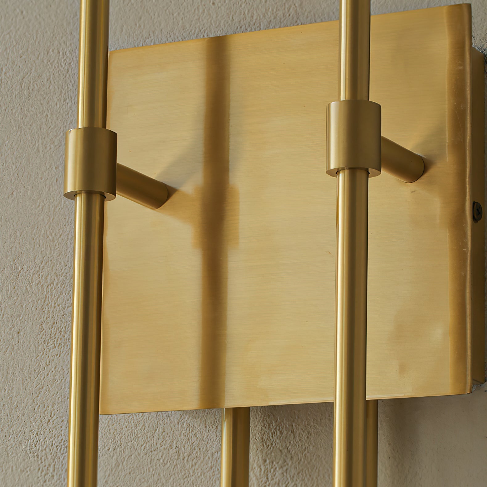 Double Arrow Wall Sconce - Blowlighting