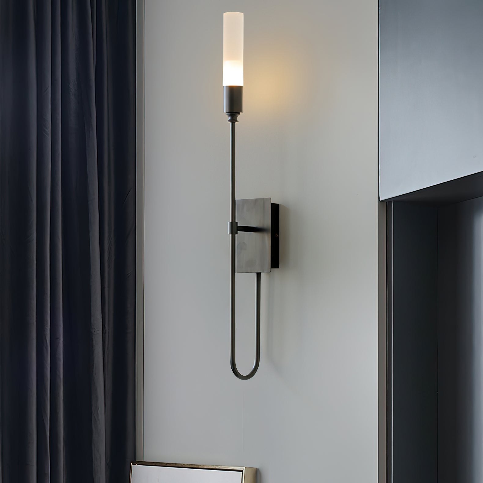 Double Arrow Wall Sconce - Blowlighting
