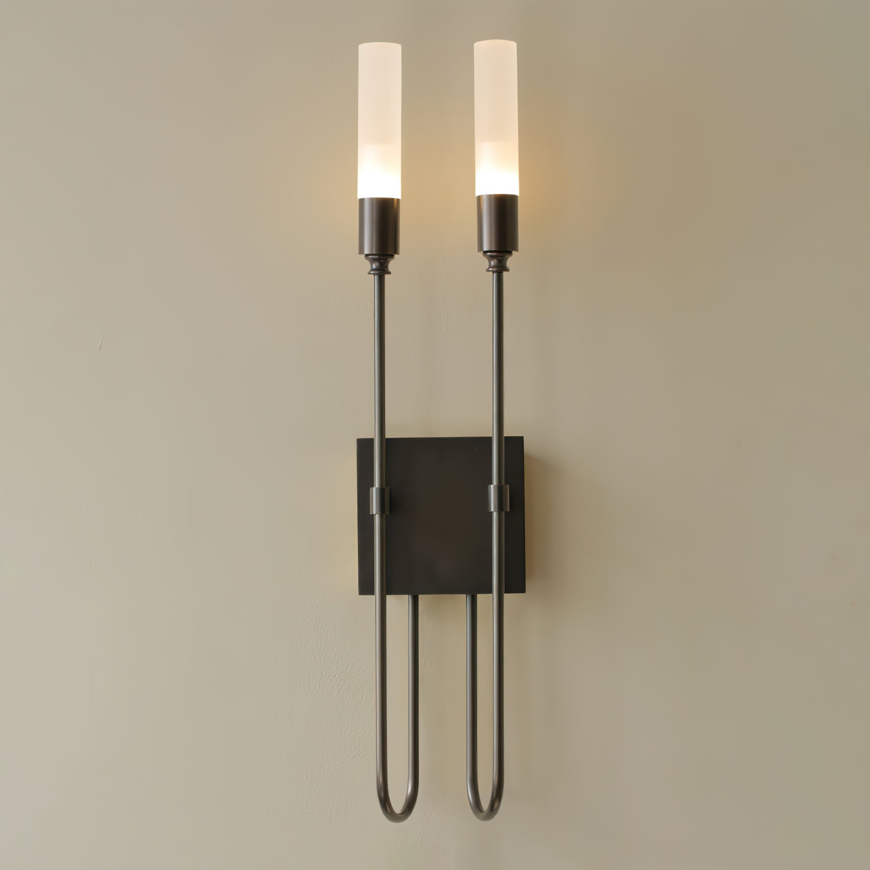 Double Arrow Wall Sconce - Blowlighting