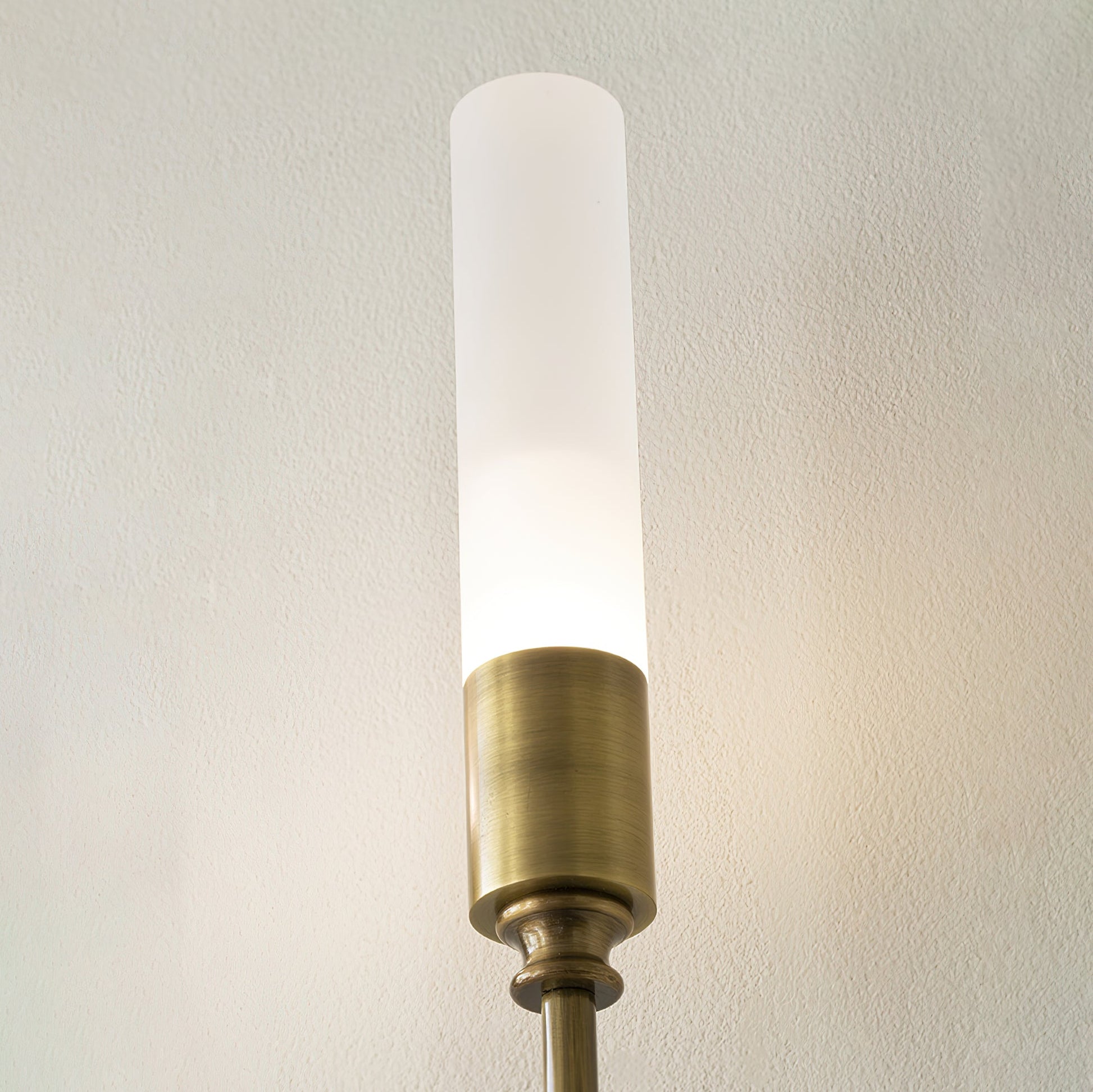 Double Arrow Wall Sconce - Blowlighting