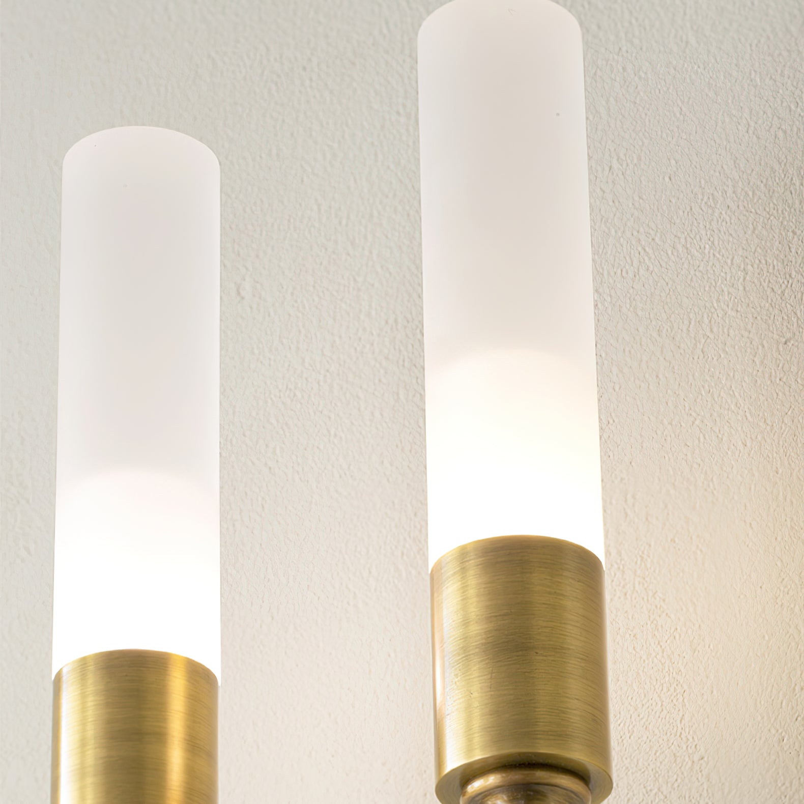 Double Arrow Wall Sconce - Blowlighting