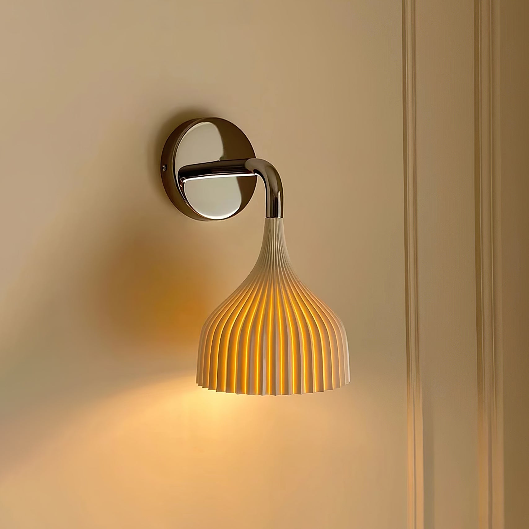 E Wall Lamp - Blowlighting