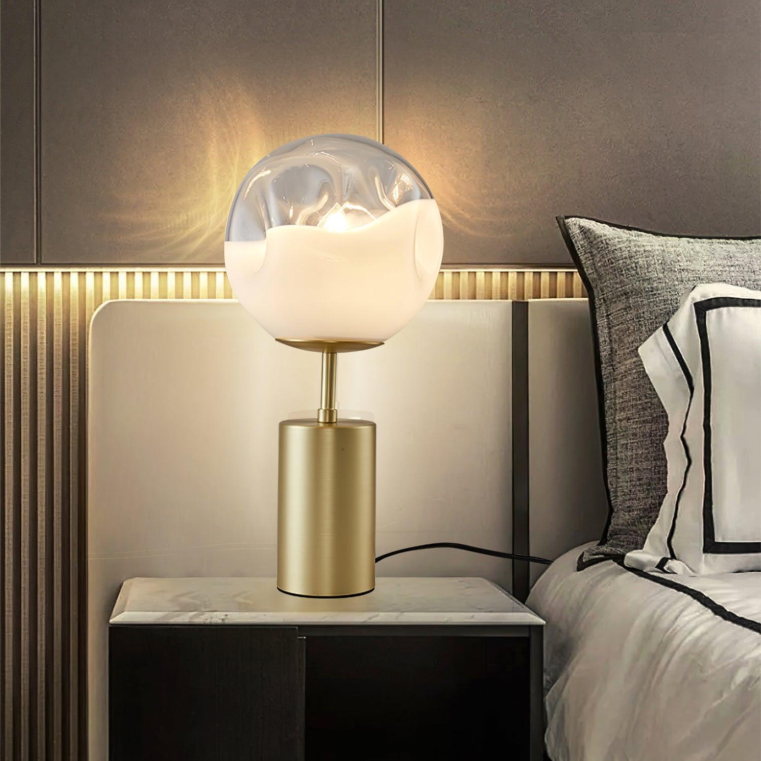 Aurea Classic Glass Table Lamp - Blowlighting