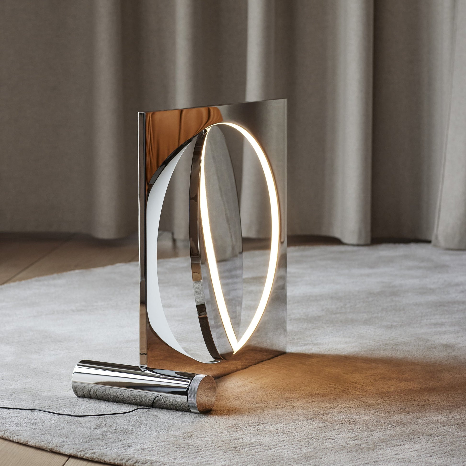 Eclipse Mirror Table Lamp - Blowlighting
