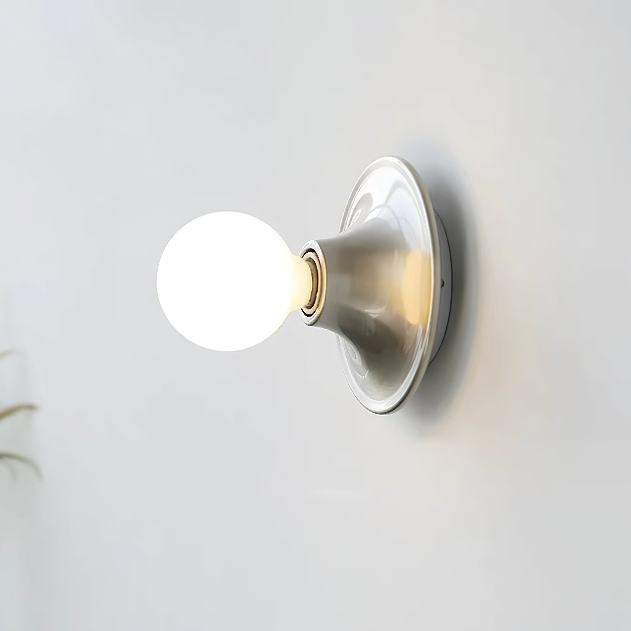Eclipta Wall Sconce - Blowlighting