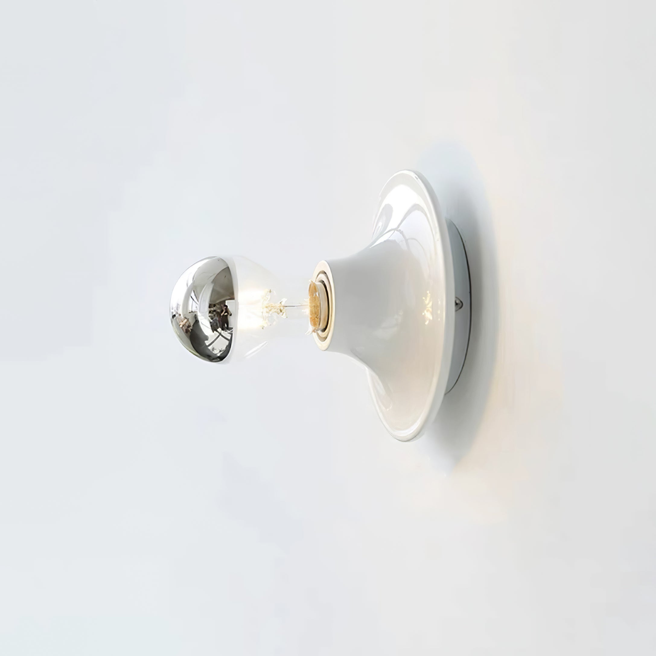 Eclipta Wall Sconce - Blowlighting