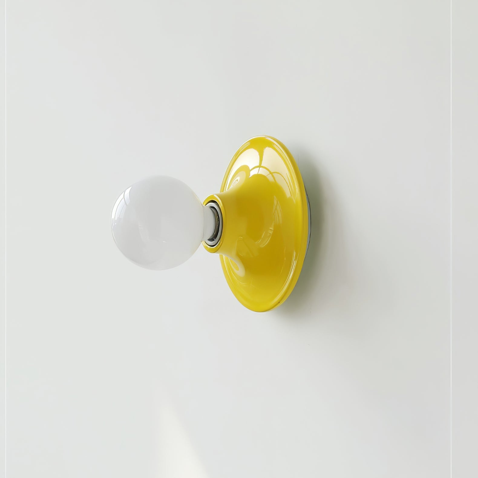 Eclipta Wall Sconce - Blowlighting