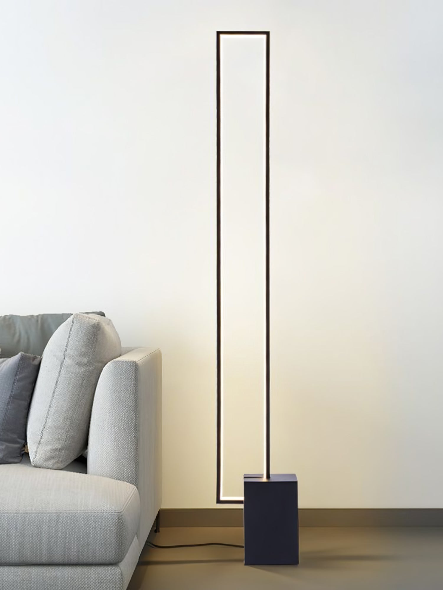 Edge Floor Lamp - Blowlighting
