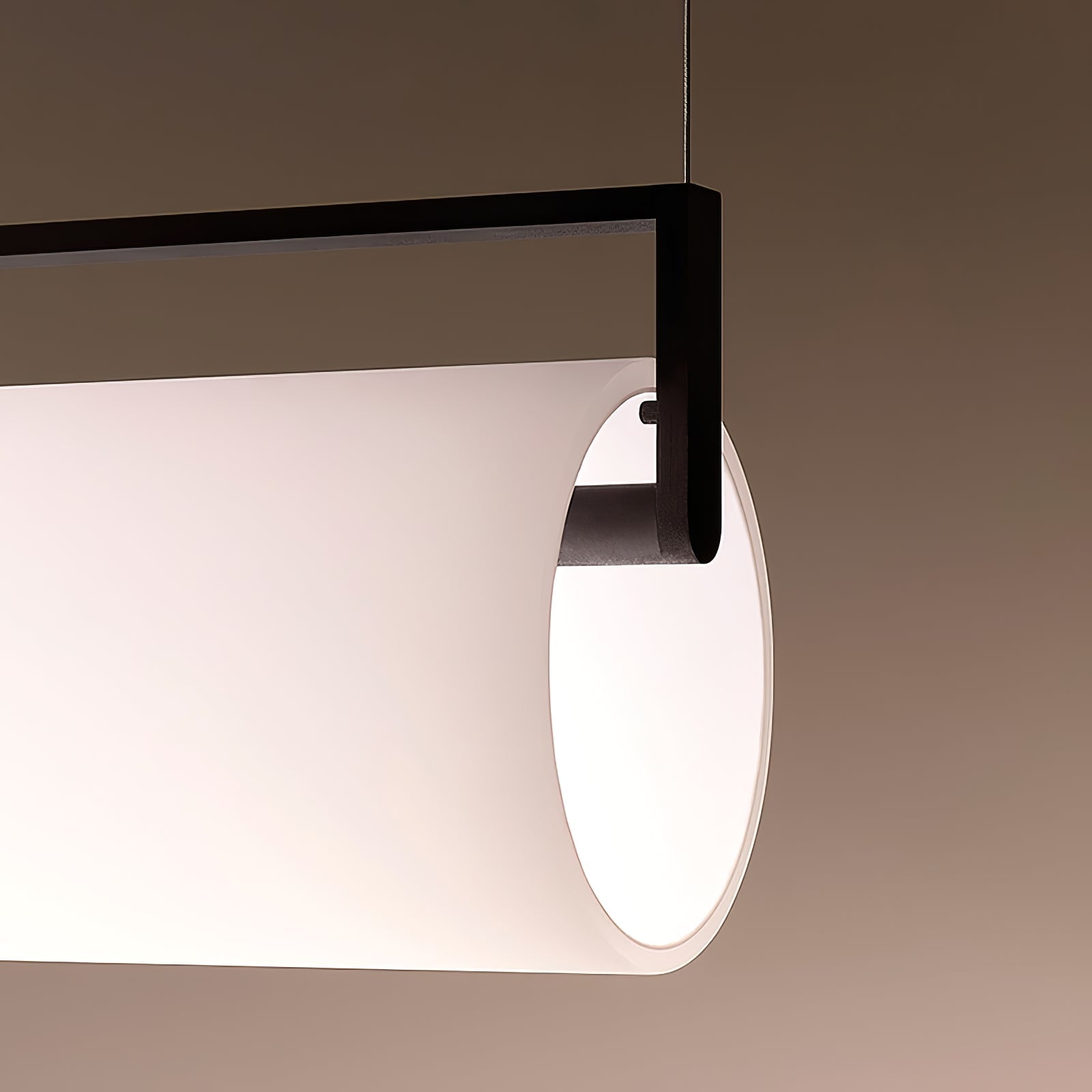 Elias Minimalist Metal Pendant Light - Blowlighting