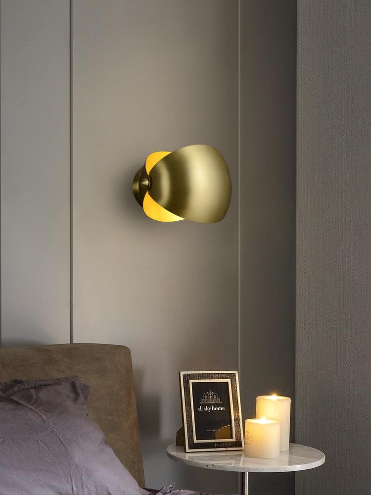 Eirene Wall Lamp - Blowlighting