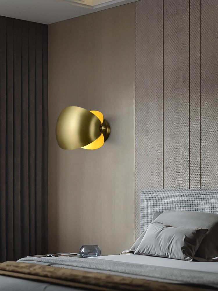 Eirene Wall Lamp - Blowlighting
