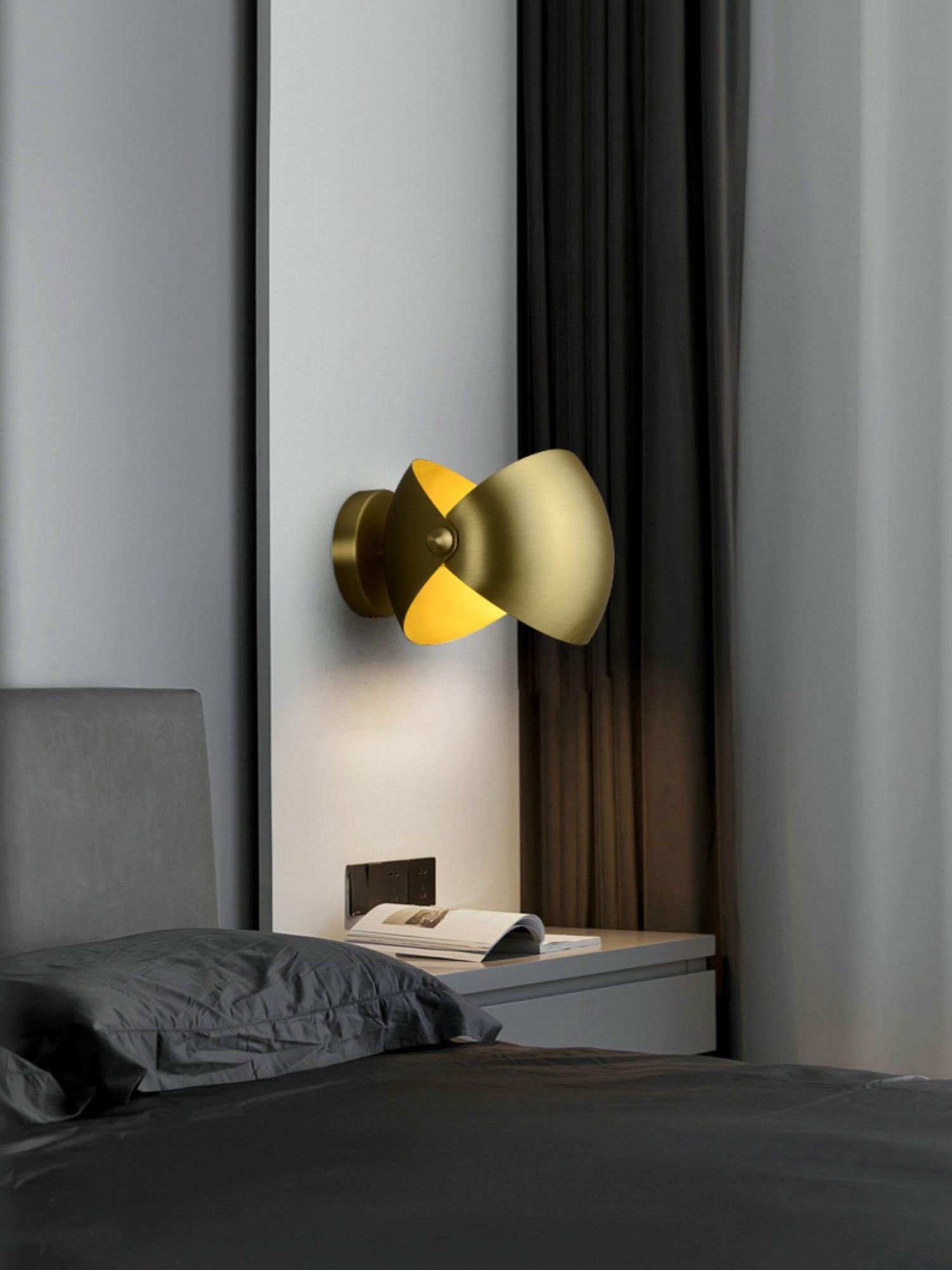 Eirene Wall Lamp - Blowlighting