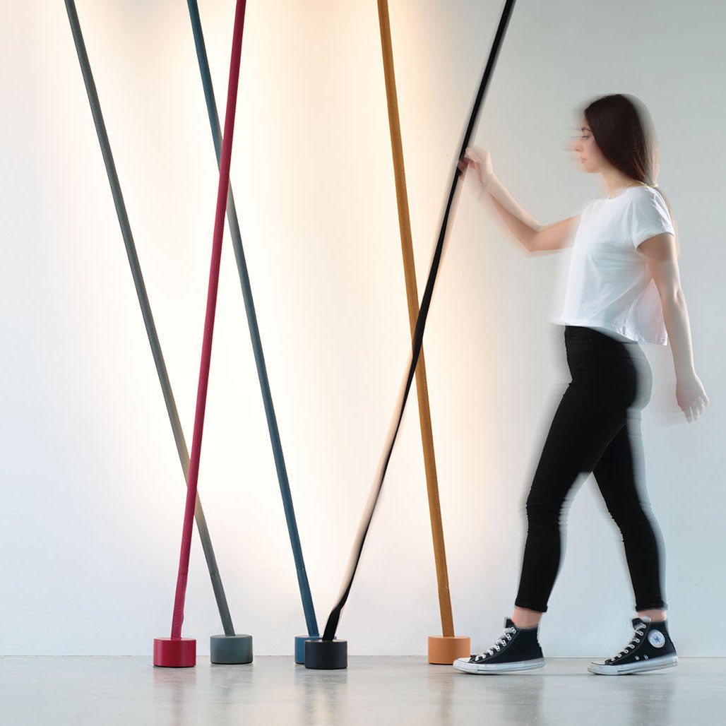 Elastica Arbitrary Floor Lamp - Blowlighting