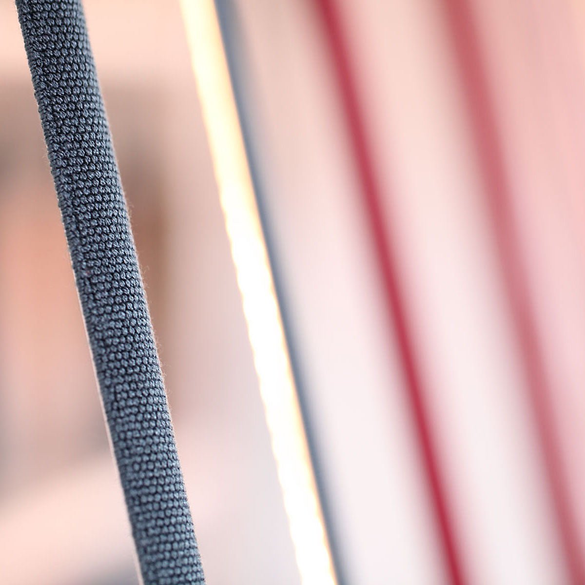 Elastica Arbitrary Floor Lamp - Blowlighting