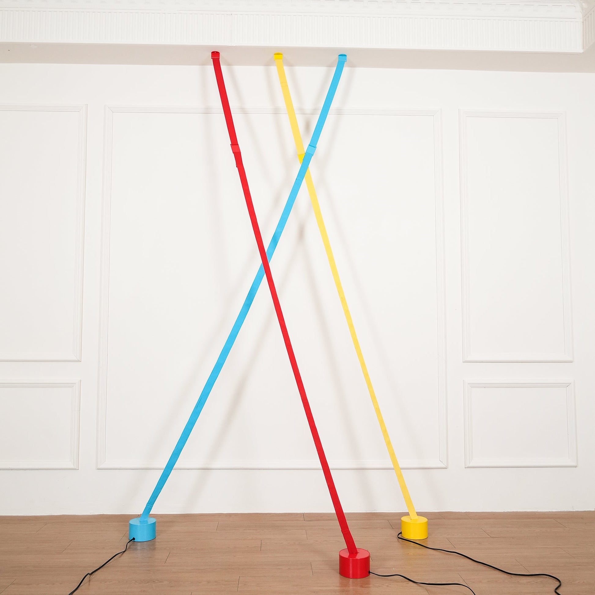 Elastica Arbitrary Floor Lamp - Blowlighting