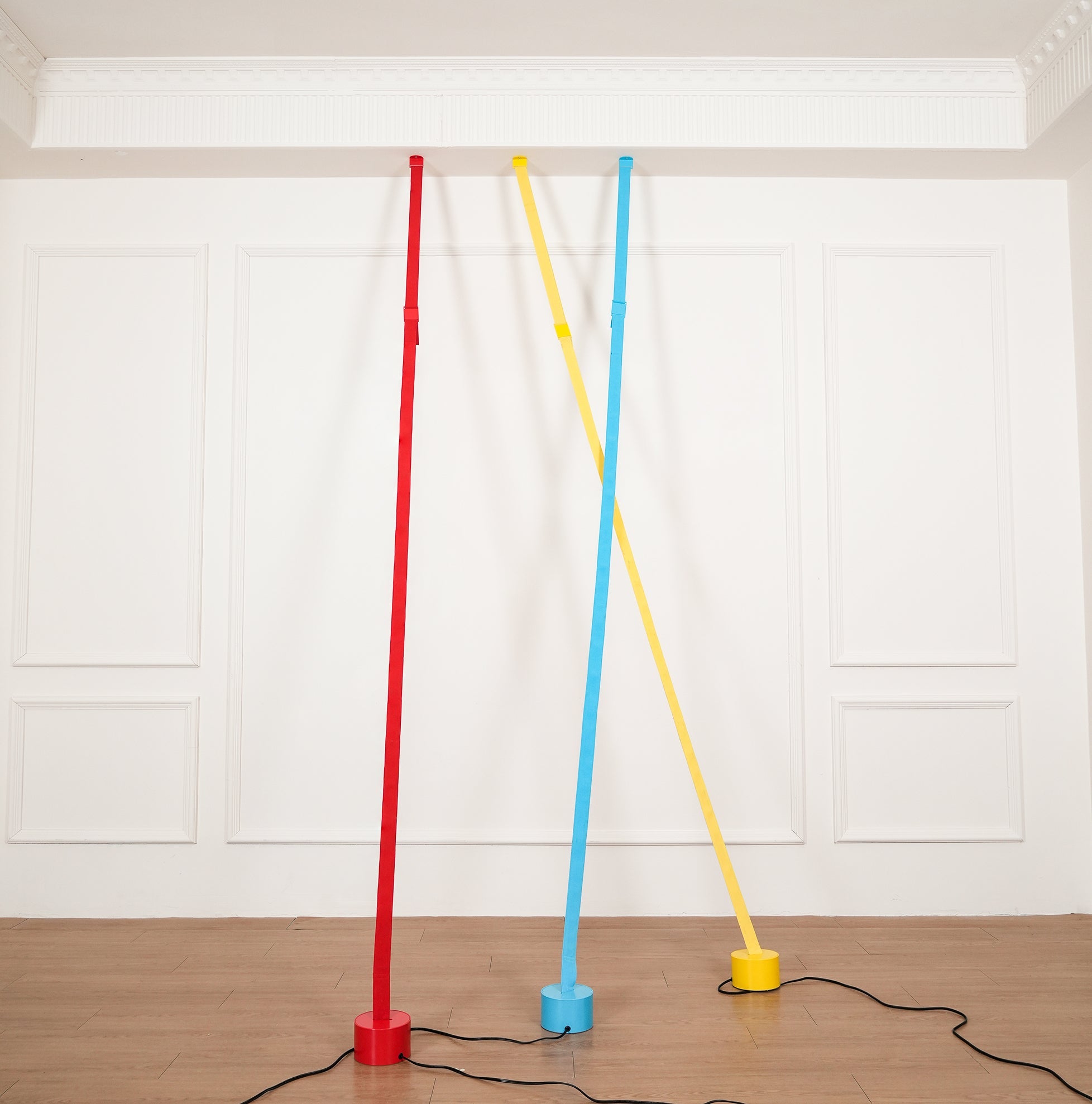 Elastica Arbitrary Floor Lamp - Blowlighting