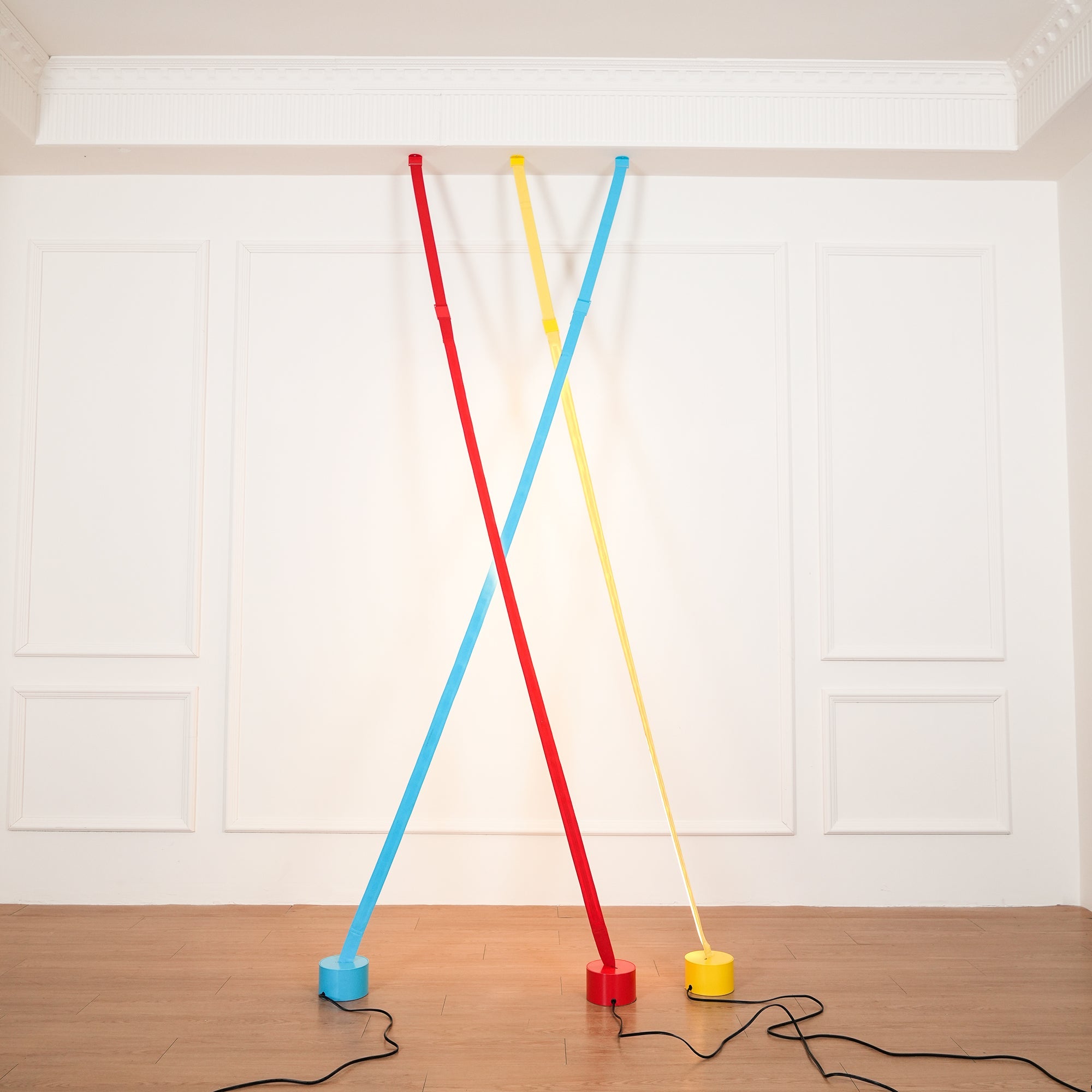 Elastica Arbitrary Floor Lamp - Blowlighting