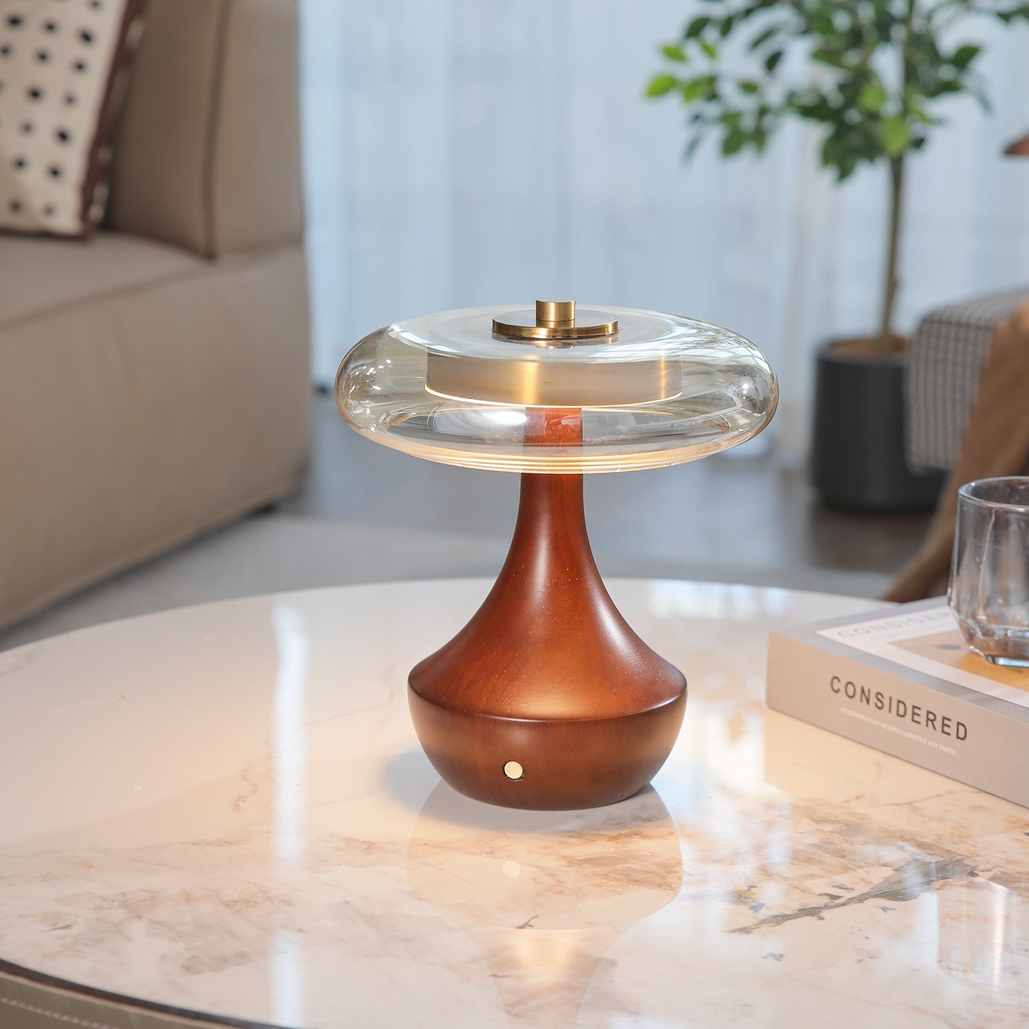 Elliot Table Lamp - Blowlighting