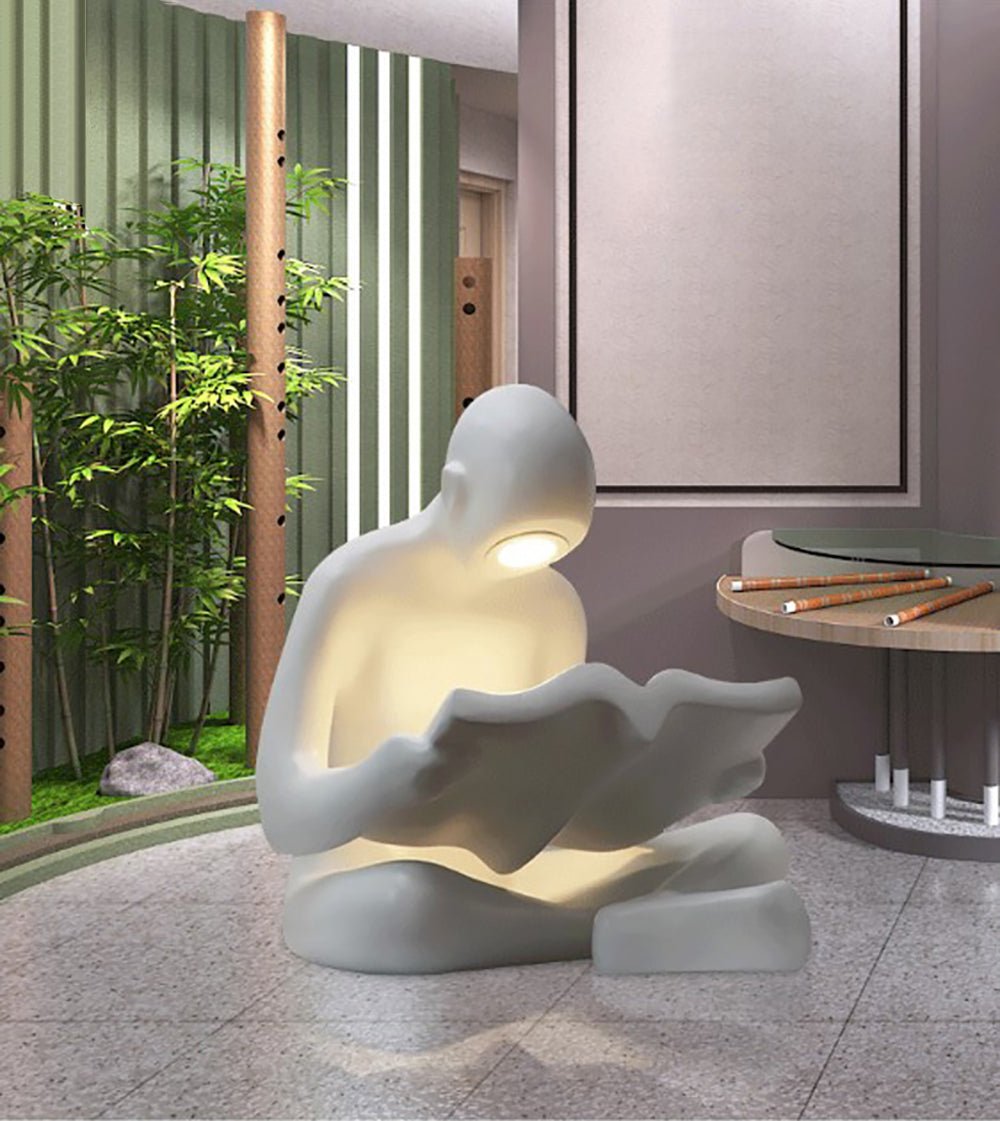 Ulvinion Reader Sculpture Table Lamp - Blowlighting
