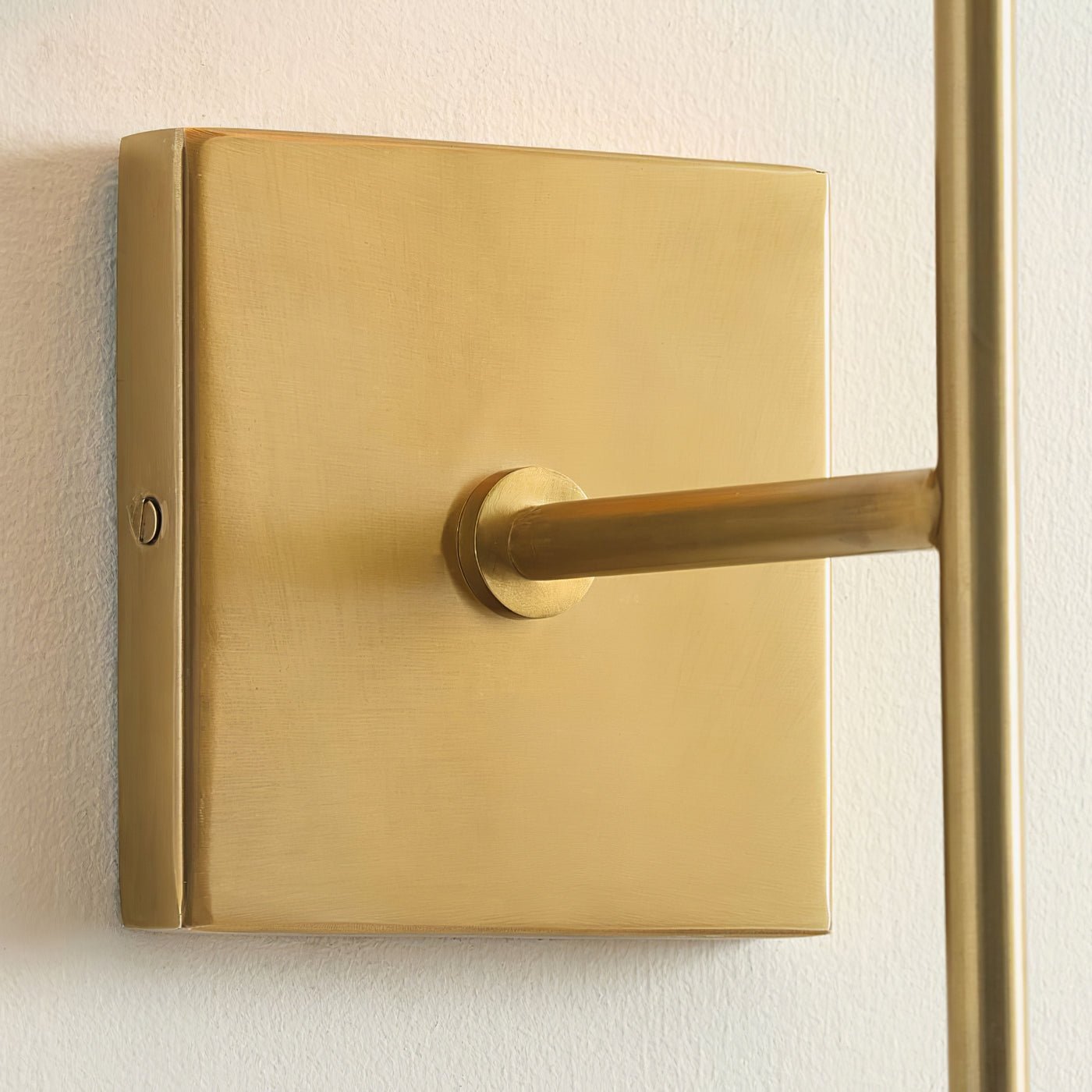 Ellis Wall Light - Blowlighting