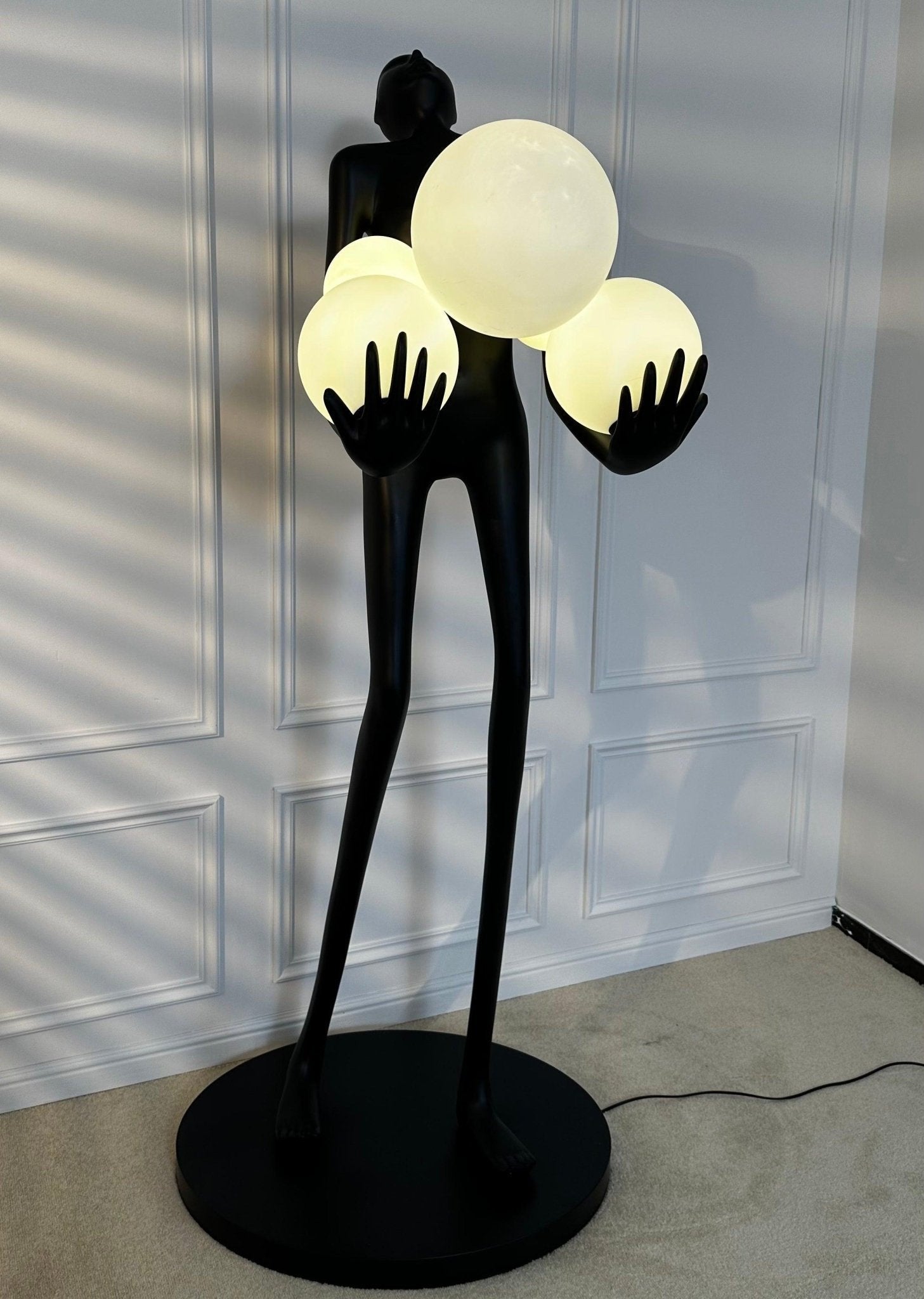 Zetalila Sculpture Floor Lamp - Blowlighting
