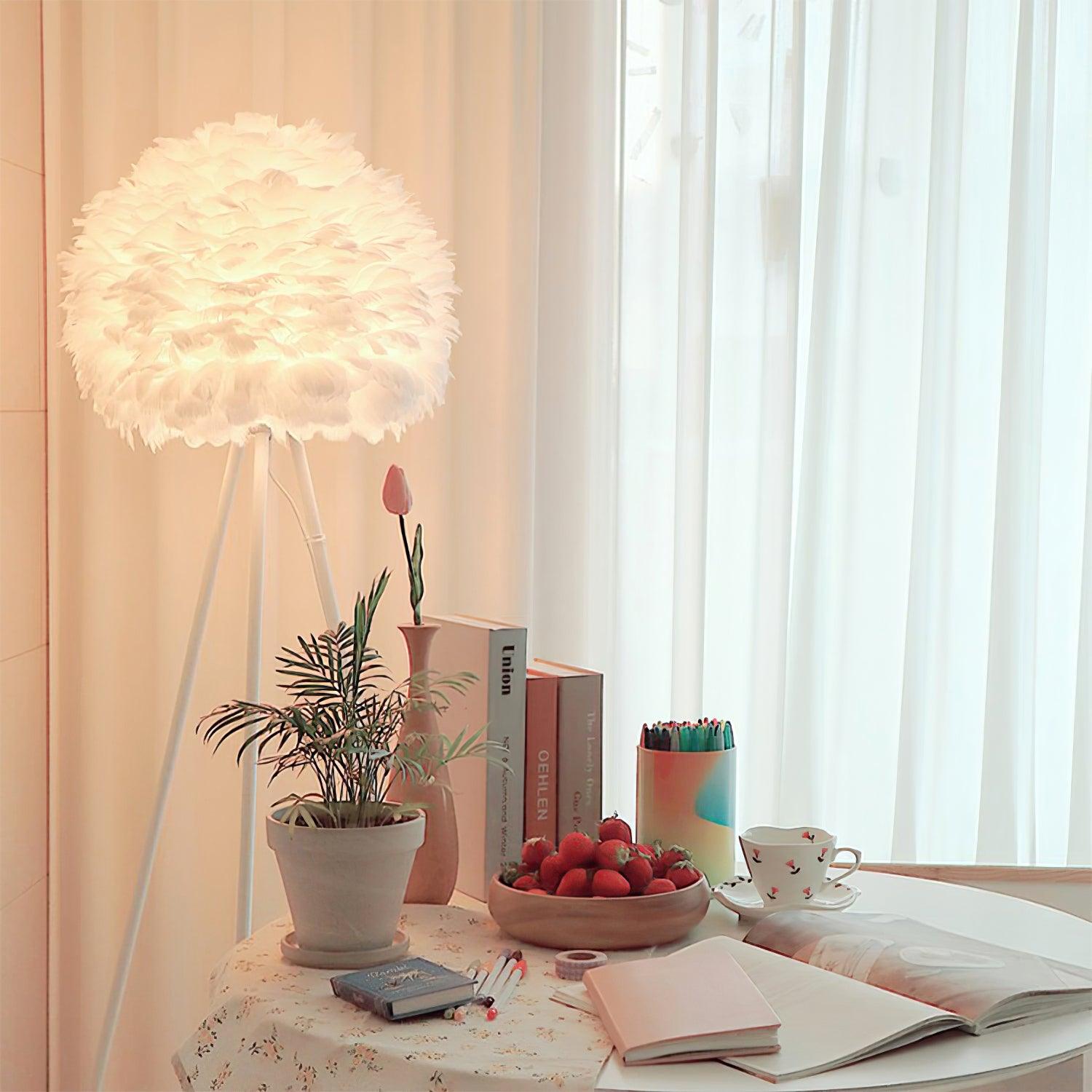 Eos Feather Floor Lamp - Blowlighting