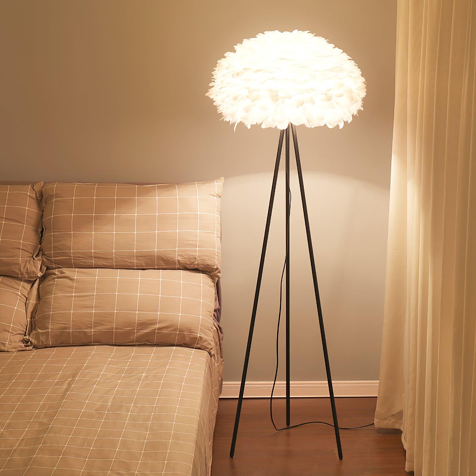 Eos Feather Floor Lamp - Blowlighting