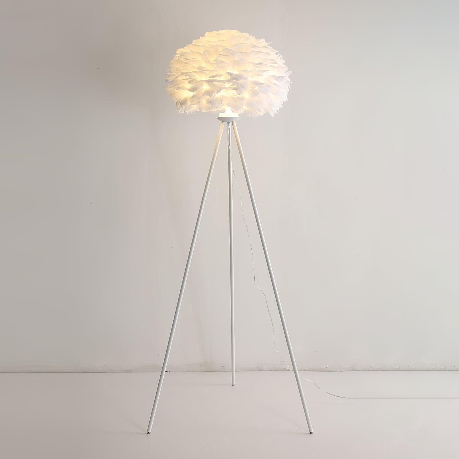 Eos Feather Floor Lamp - Blowlighting
