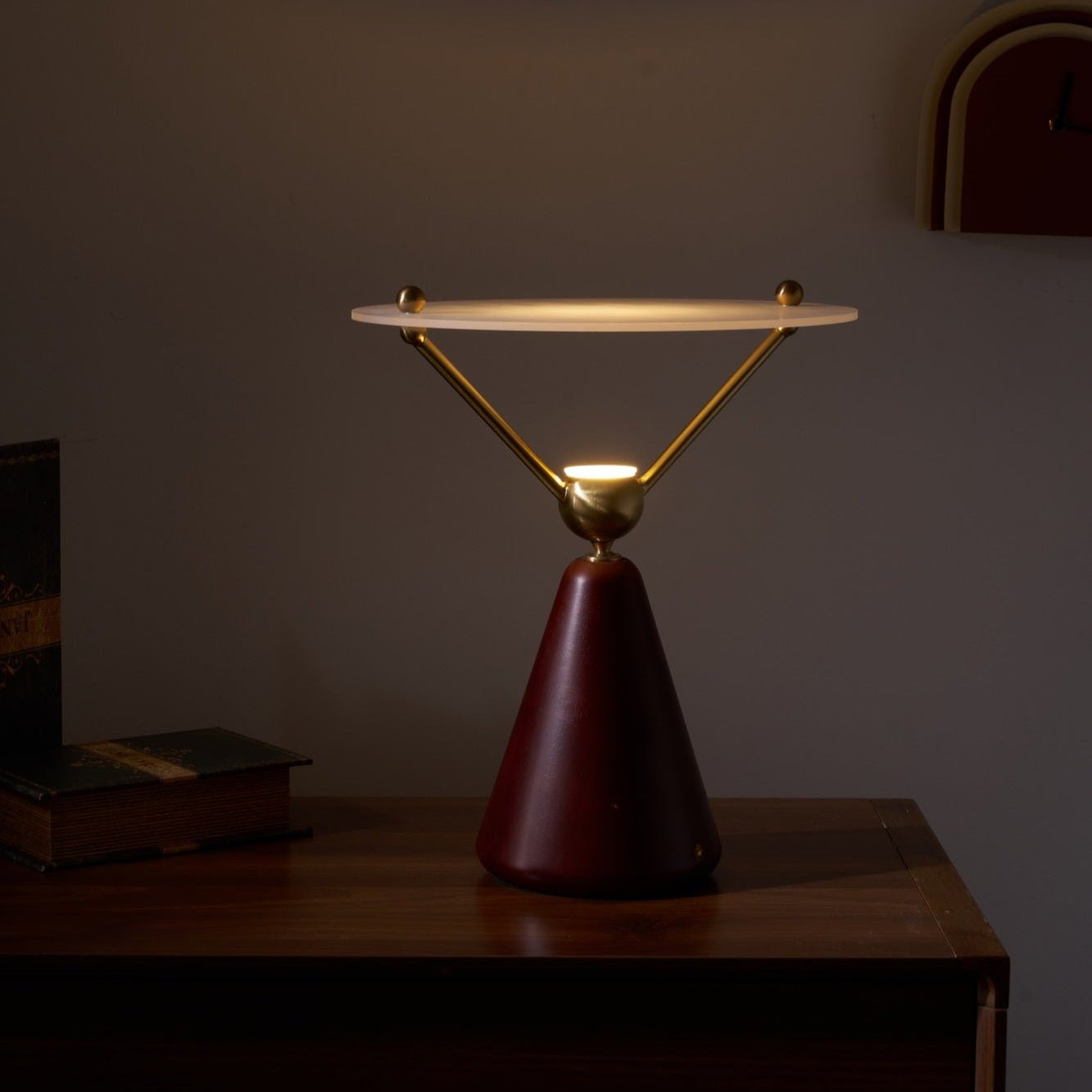 Equoray Table Lamp - Blowlighting