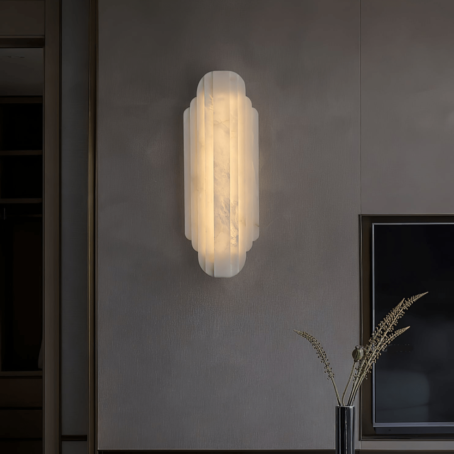 Avthaaris Art Deco Alabaster Wall Light - Blowlighting