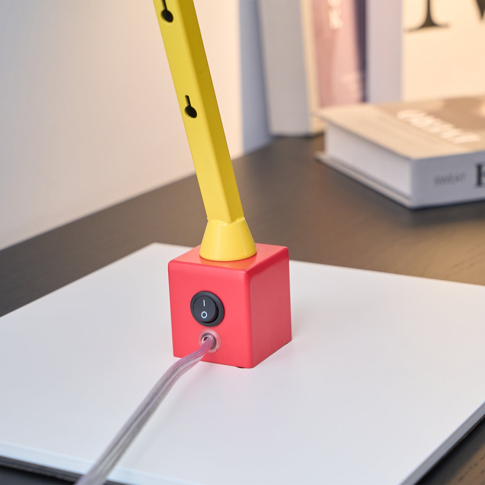 Ettorino Table Lamp - Blowlighting