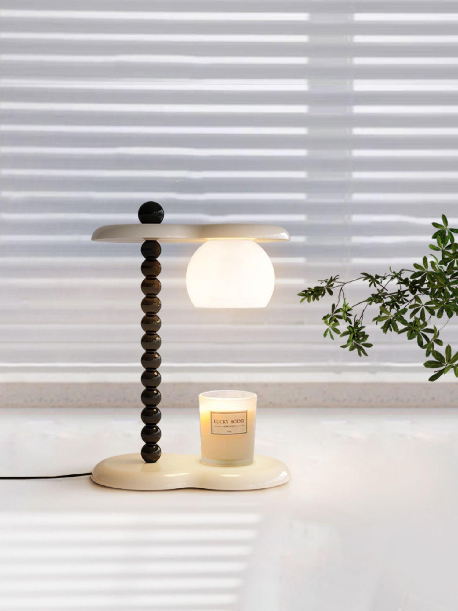 Everalda Table Lamp - Blowlighting