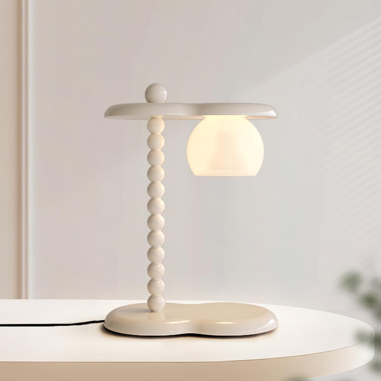 Everalda Table Lamp - Blowlighting