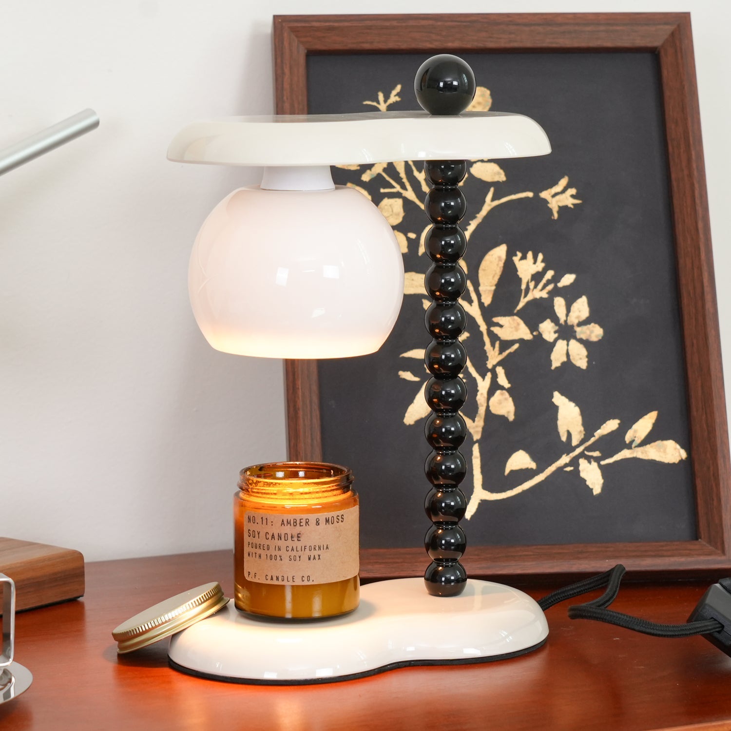 Everalda Table Lamp - Blowlighting