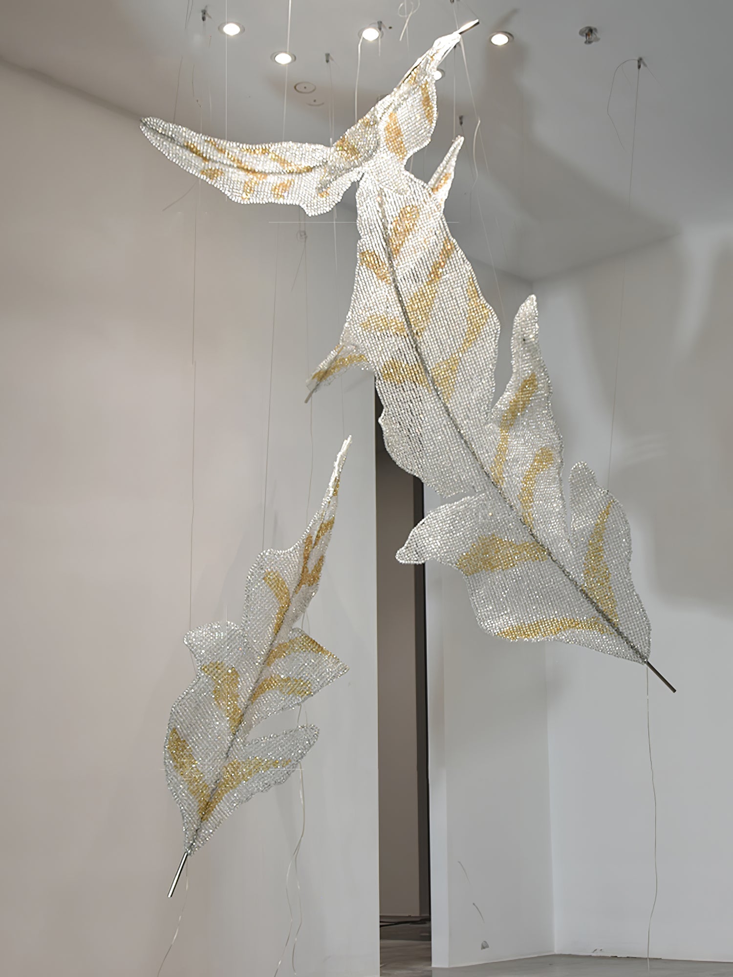 Zeshaen Individual Creativity Falling Leaves Glass Chandelier - Blowlighting