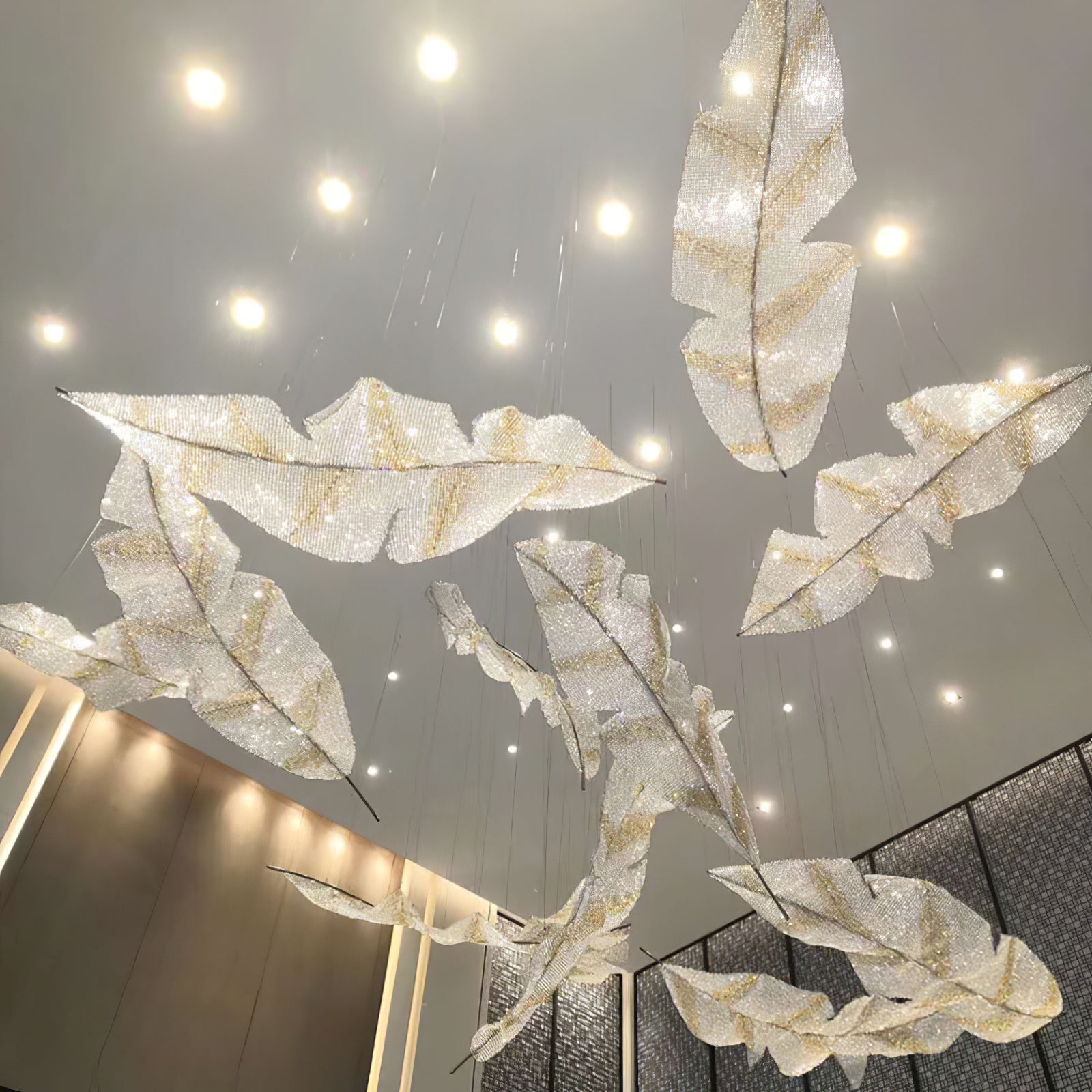 Zeshaen Individual Creativity Falling Leaves Glass Chandelier - Blowlighting