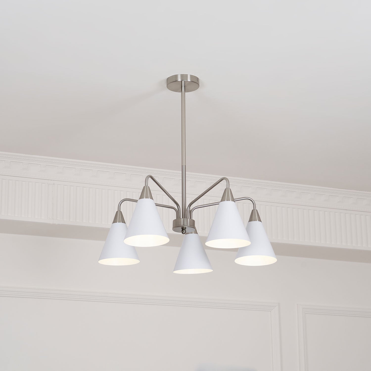 Elthaeth Premium Nordic Art Fashion Cono Metal Chandelier - Blowlighting