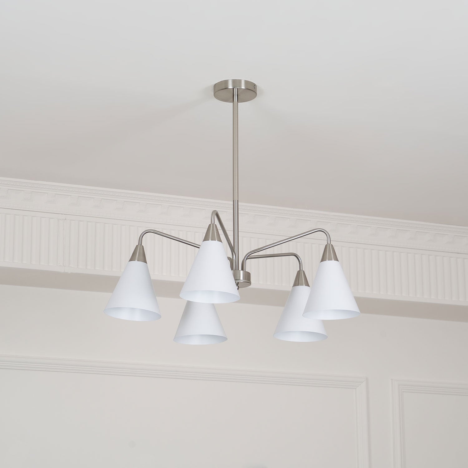 Elthaeth Premium Nordic Art Fashion Cono Metal Chandelier - Blowlighting