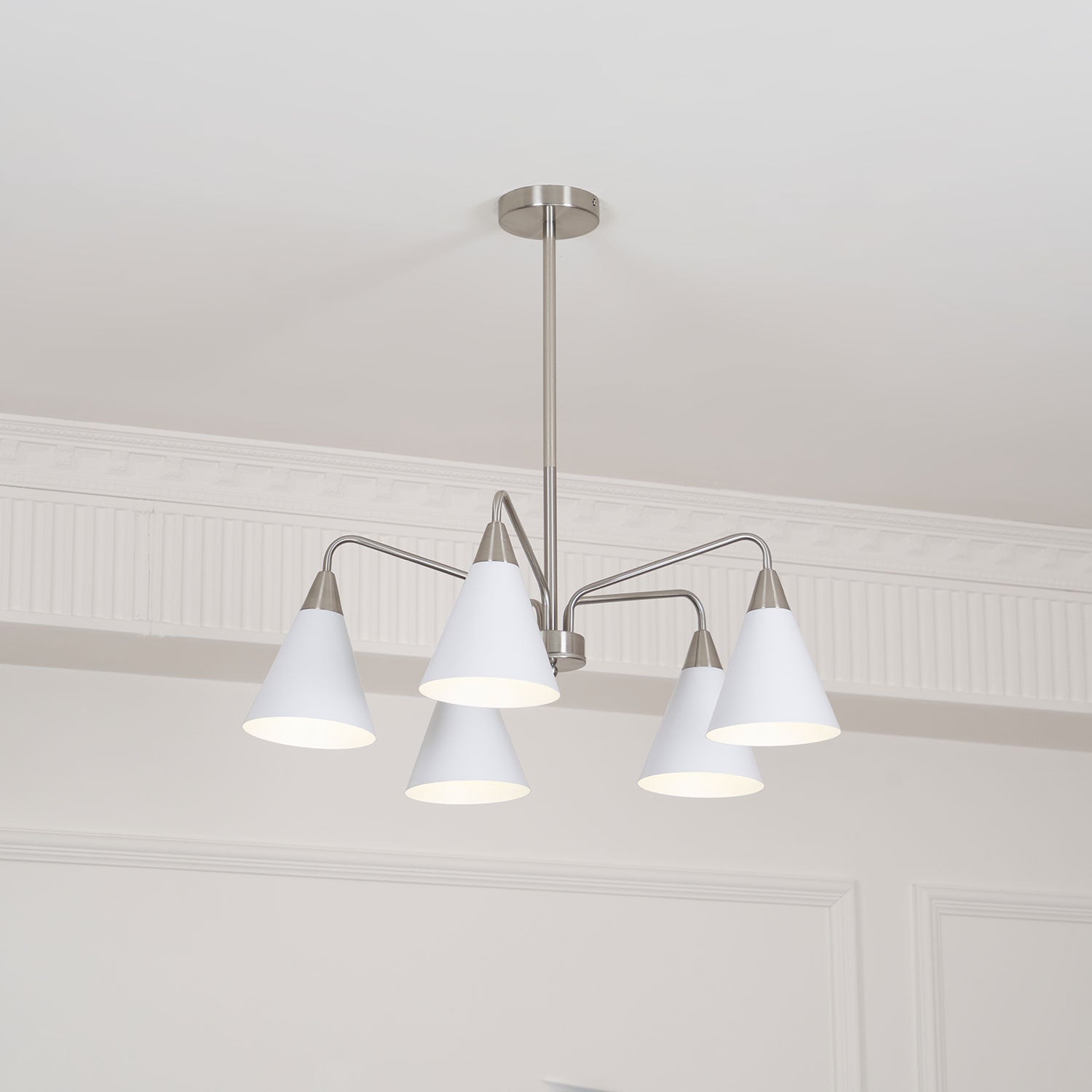 Elthaeth Premium Nordic Art Fashion Cono Metal Chandelier - Blowlighting