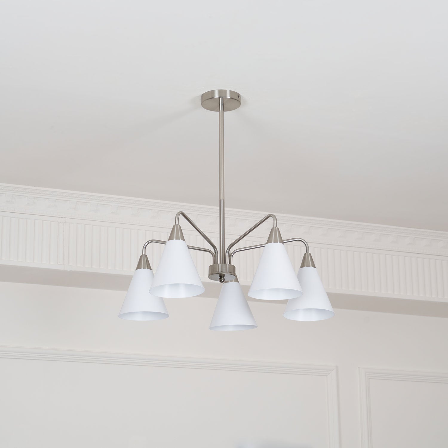 Elthaeth Premium Nordic Art Fashion Cono Metal Chandelier - Blowlighting