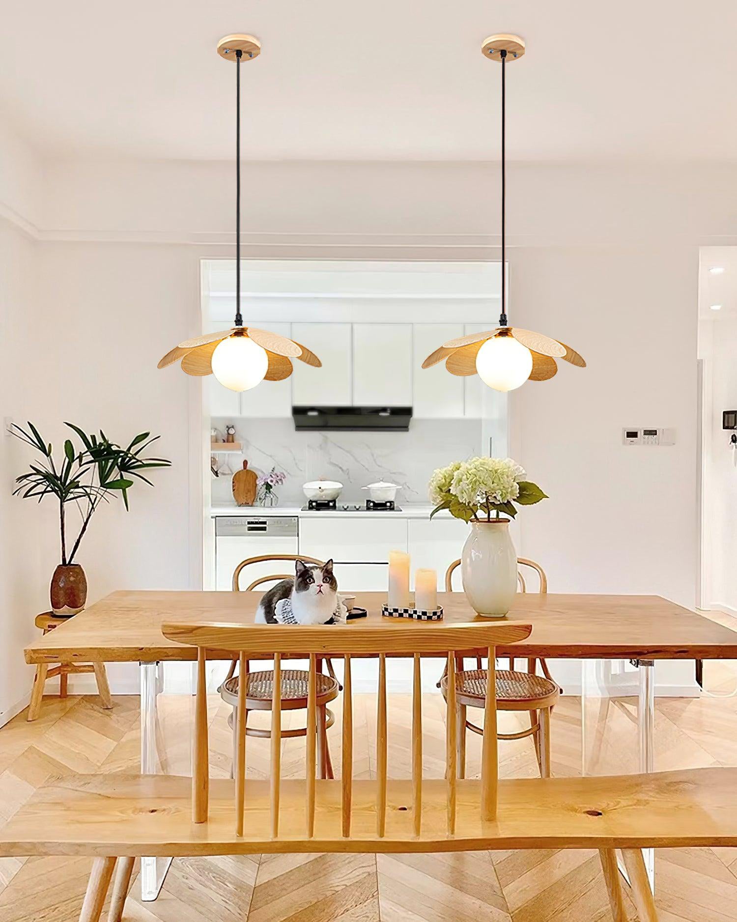 Fleur Petals Pendant Lamp - Blowlighting