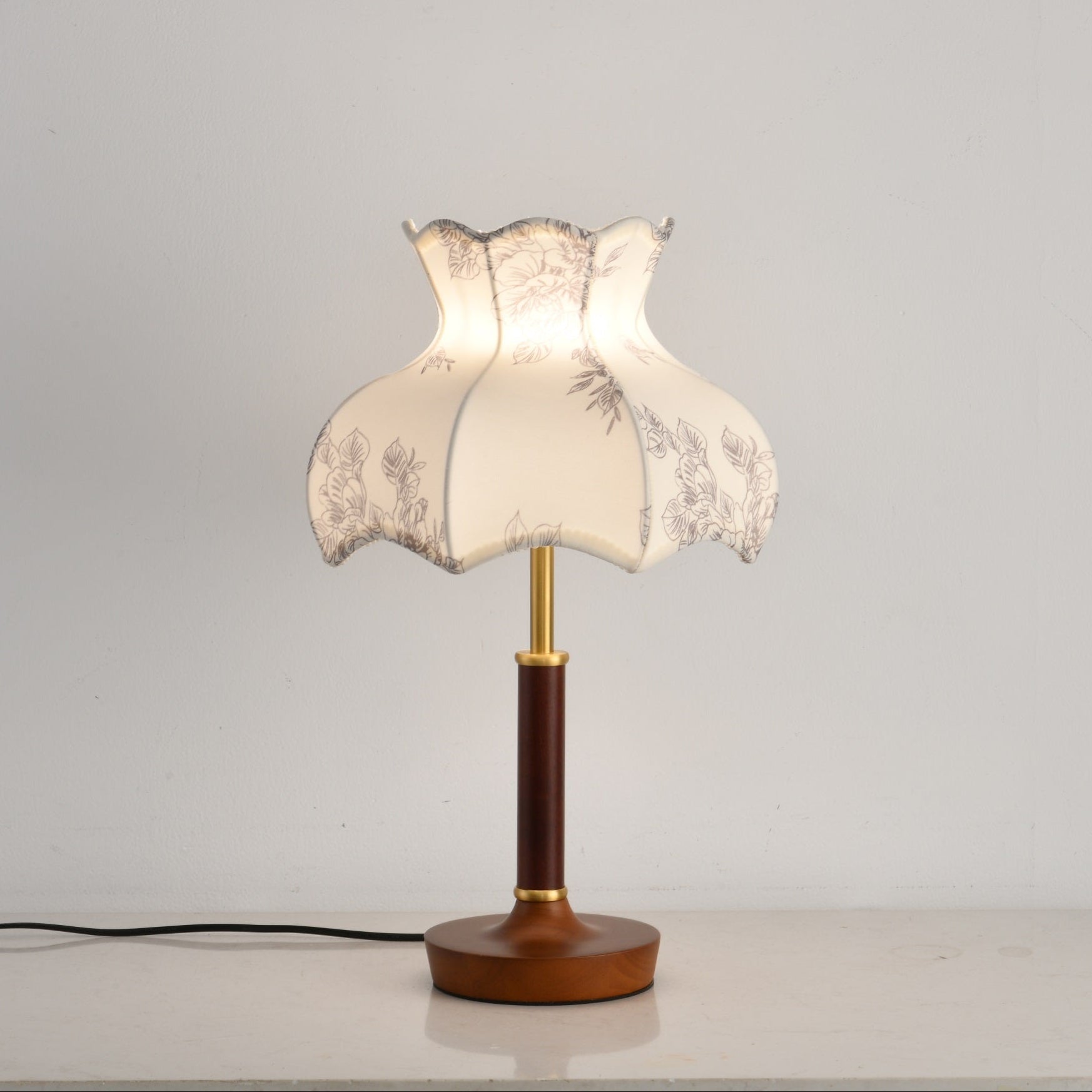 Naomi Vintage Metal Table Lamp - Blowlighting
