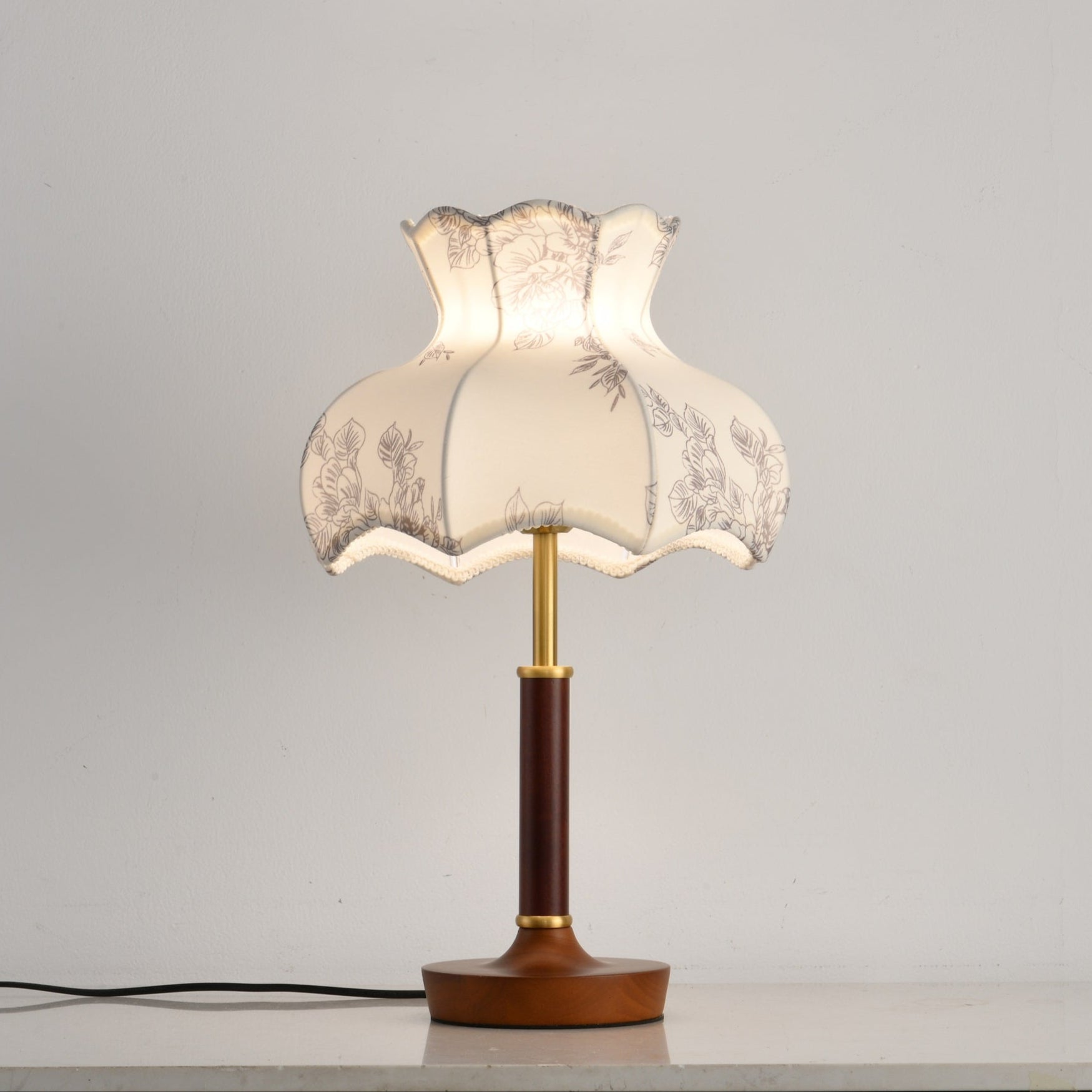 Naomi Vintage Metal Table Lamp - Blowlighting