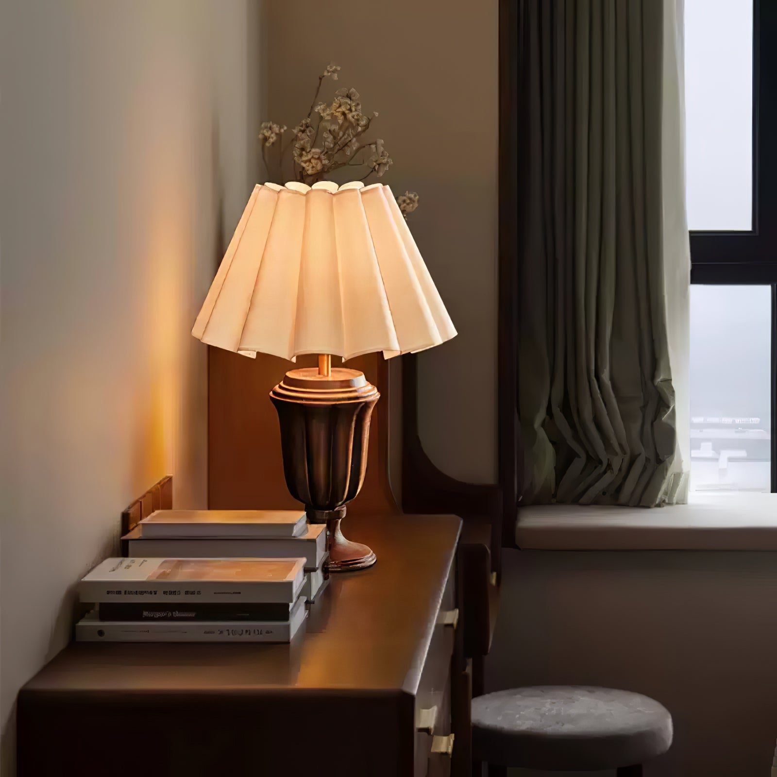 Florence Tulip Table Lamp - Blowlighting