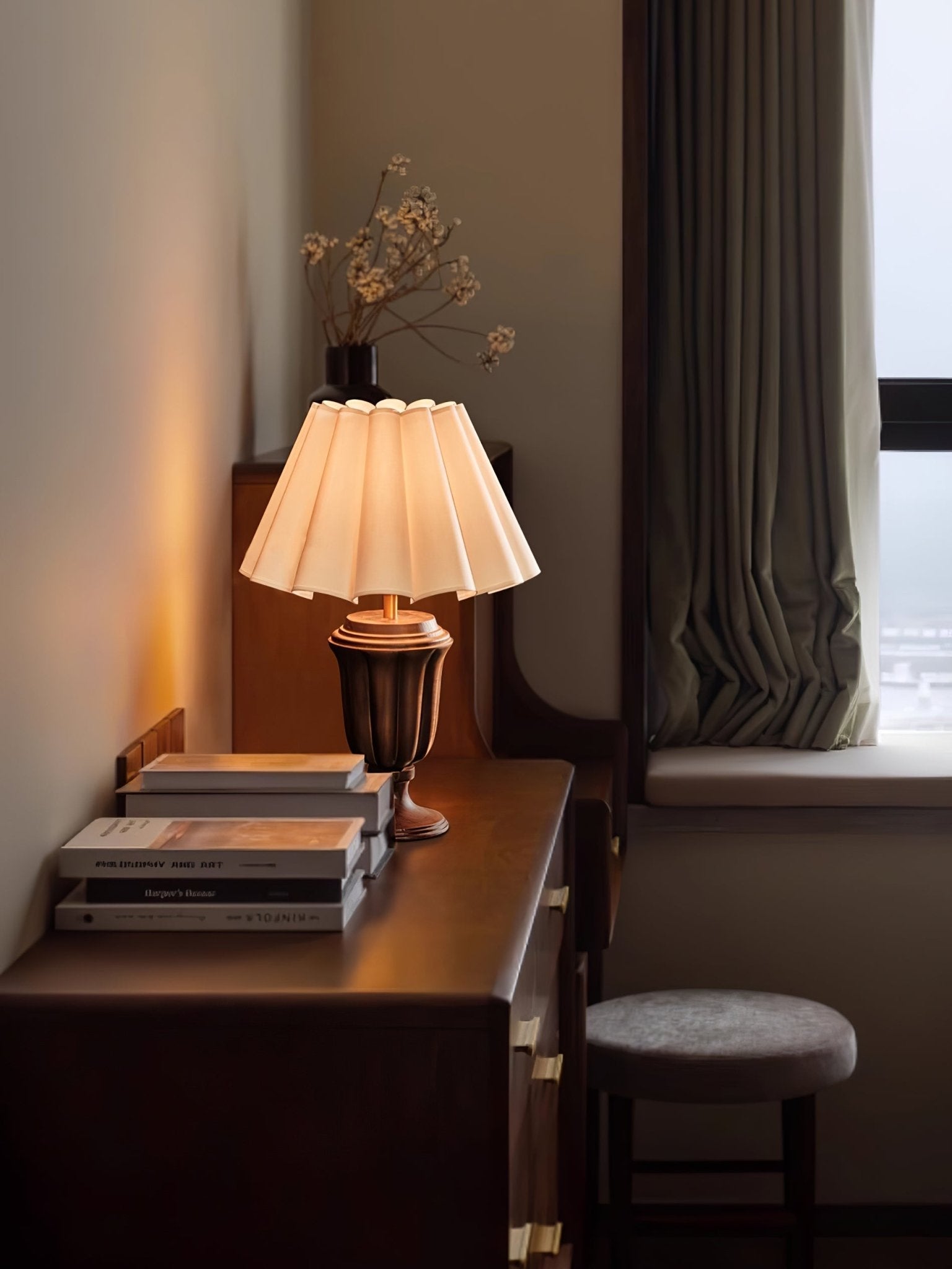 Florence Tulip Table Lamp - Blowlighting